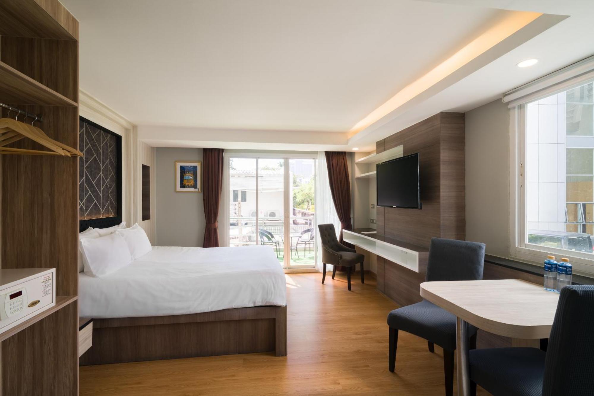 Aspira Suites Sukhumvit 20 Bangkok Ngoại thất bức ảnh