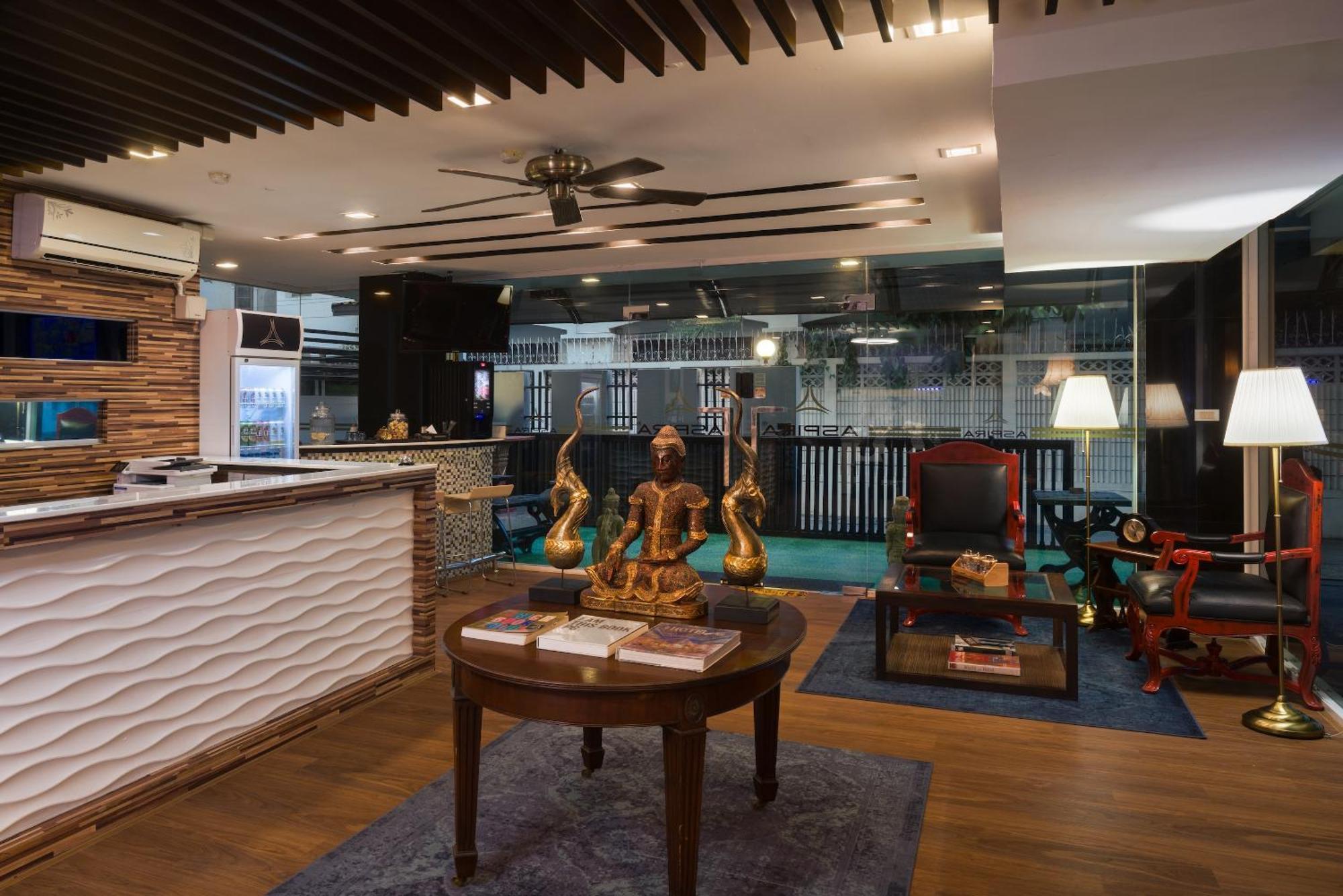 Aspira Suites Sukhumvit 20 Bangkok Ngoại thất bức ảnh
