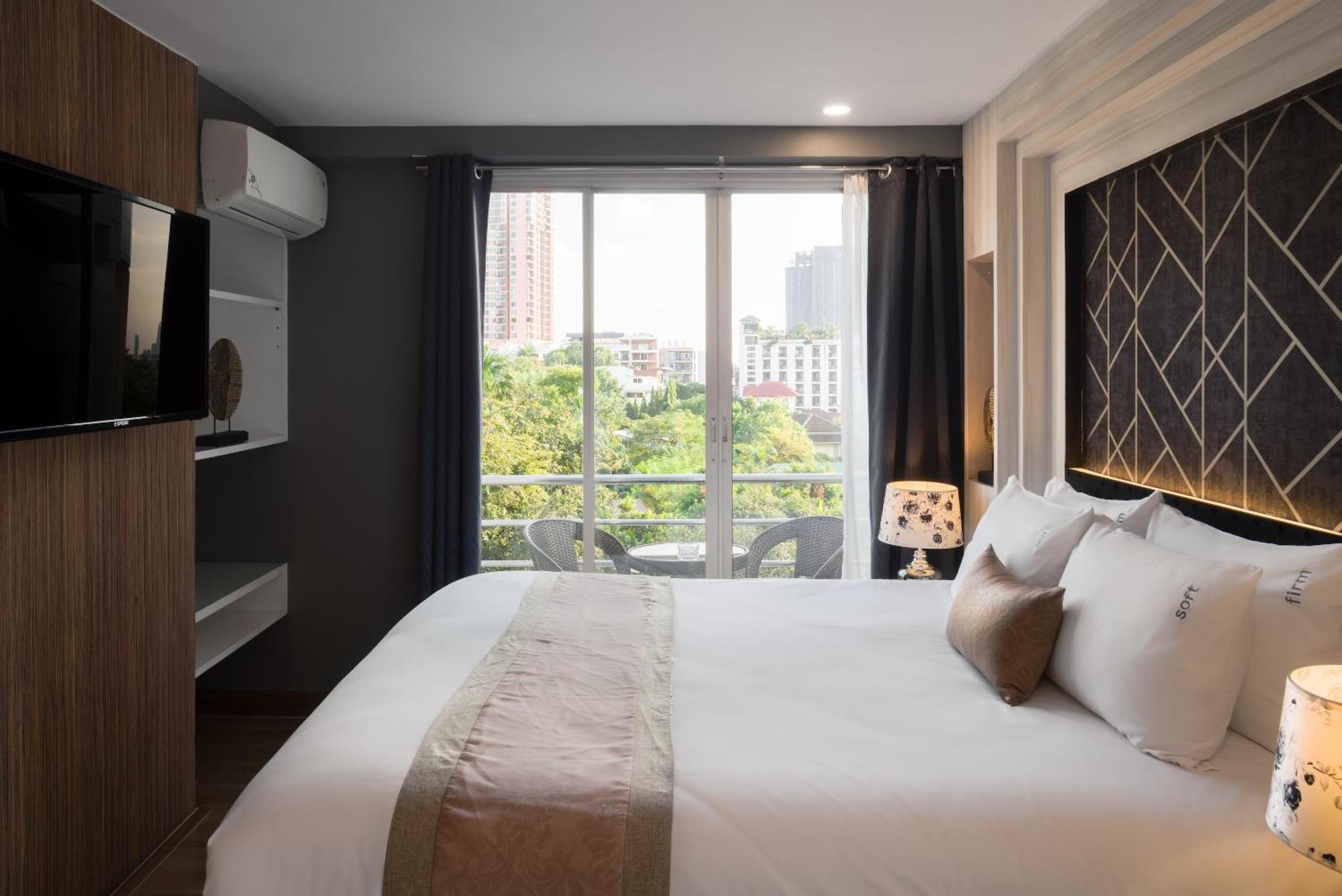 Aspira Suites Sukhumvit 20 Bangkok Ngoại thất bức ảnh