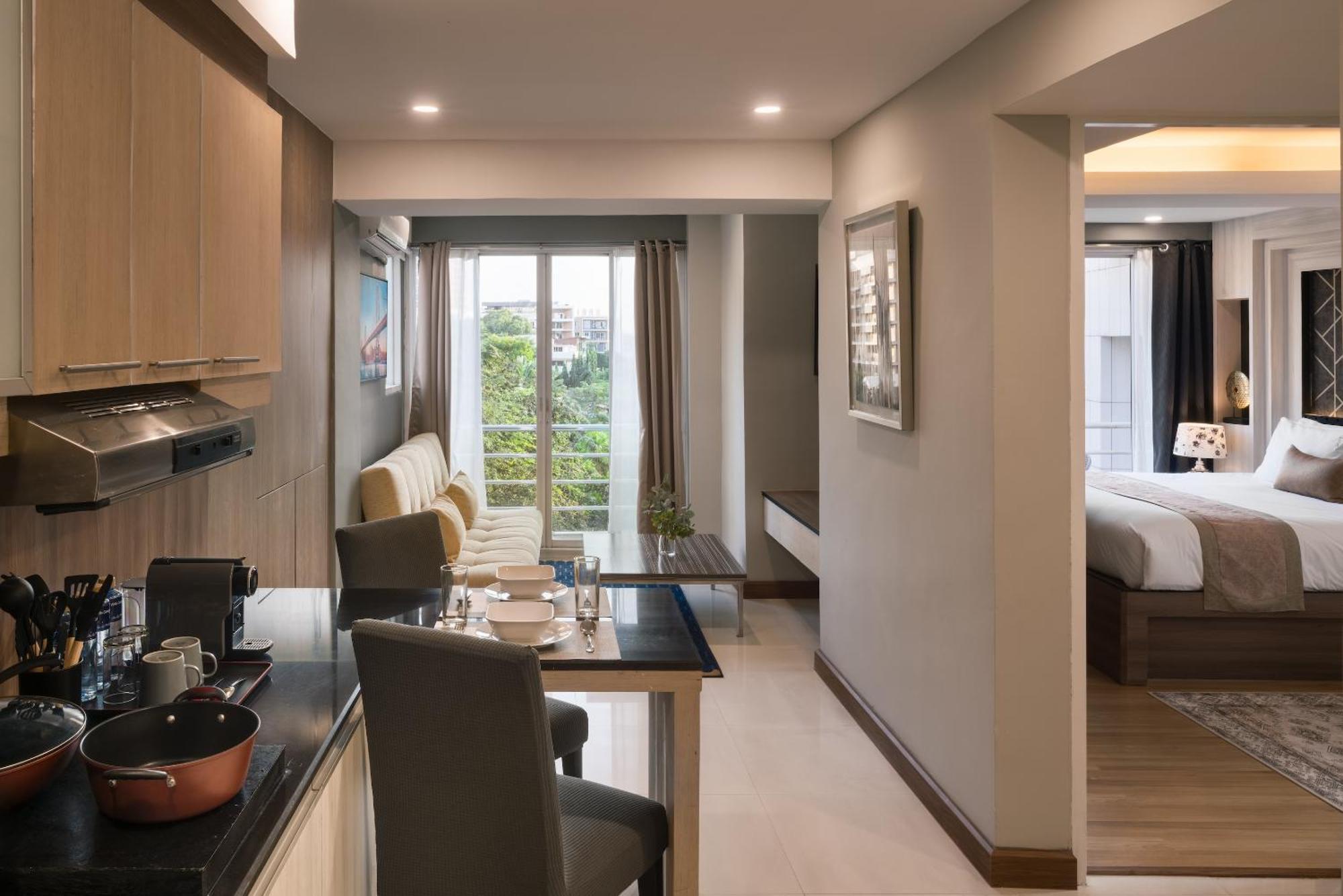 Aspira Suites Sukhumvit 20 Bangkok Ngoại thất bức ảnh