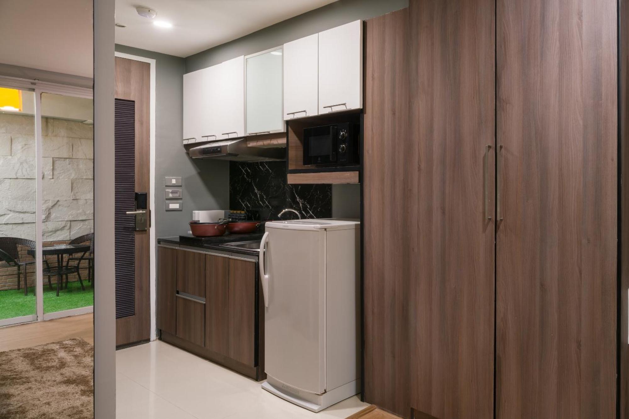 Aspira Suites Sukhumvit 20 Bangkok Ngoại thất bức ảnh
